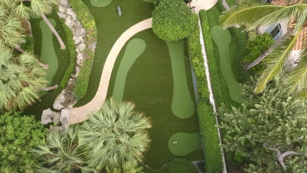 smart synthetic turf putting green